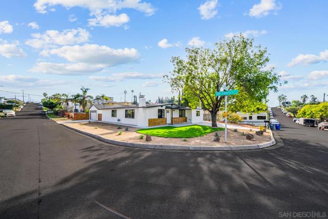 661 Concepcion, Spring Valley CA: https://media.crmls.org/mediaz/2a740231-bba9-4432-897c-8c353a78cf5a.jpg