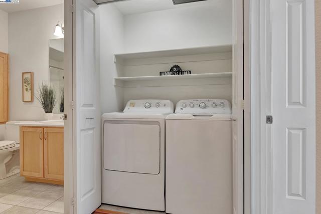 20500 Town Center Ln, Cupertino CA: https://media.crmls.org/mediaz/2a74e29c-0394-4863-becc-602a4ec2ed46.jpg