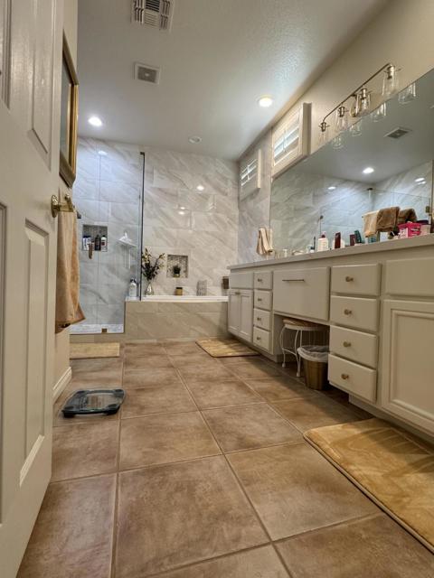 45187 Crystal Springs Drive, Indio CA: https://media.crmls.org/mediaz/2a7573c7-ce8e-4c9d-8486-fd03d5a679b8.jpg