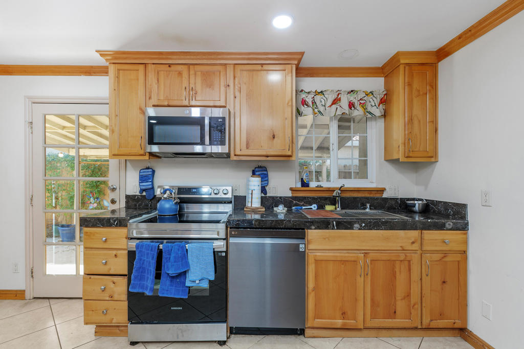 MLS #219137493DA image #17