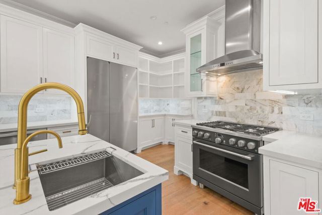 1153 S Clark Drive, Los Angeles CA: https://media.crmls.org/mediaz/2a7632a9-efa7-452c-96a4-3bd19ce6d1e6.jpg