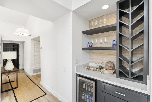 3819 Via Amistosa, Rancho Santa Fe CA: https://media.crmls.org/mediaz/2a769ff4-ec33-4d09-9dde-b372002cb002.jpg