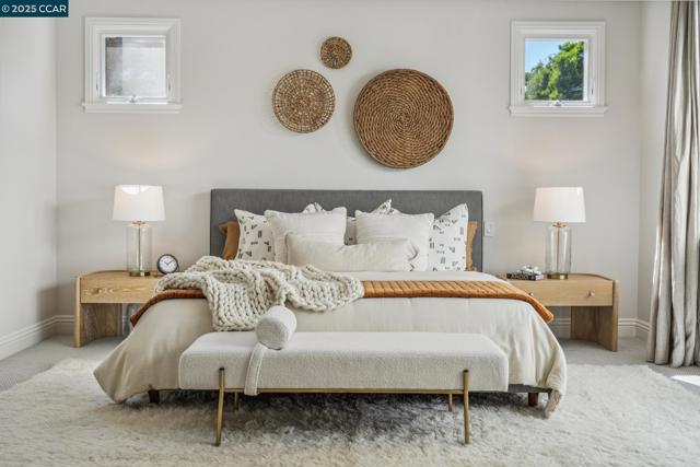 10 Candlelight Lane, Lafayette CA: https://media.crmls.org/mediaz/2a770825-cbea-40d3-a083-667cace8425b.jpg