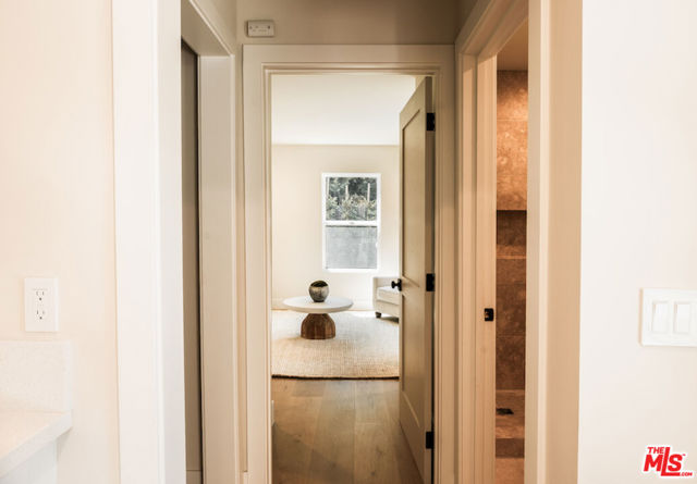 1432 Kellam Avenue, Los Angeles CA: https://media.crmls.org/mediaz/2a77497a-b52d-45d5-8e57-1b8632517658.jpg