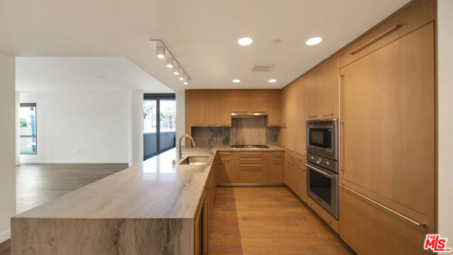 Image 6 of 60 For 1755 Ocean Avenue 303