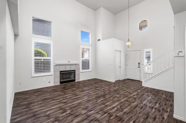 4325 Heritage Place, Stockton CA: https://media.crmls.org/mediaz/2a7954af-2ffd-4240-9d78-dbf5fb4342bb.jpg