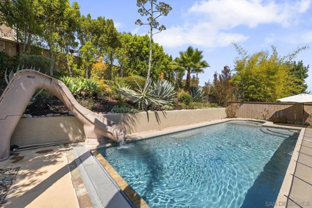7878 Pipit Pl, San Diego CA: https://media.crmls.org/mediaz/2a79cc62-fe68-461c-9d19-97eca6d50180.jpg