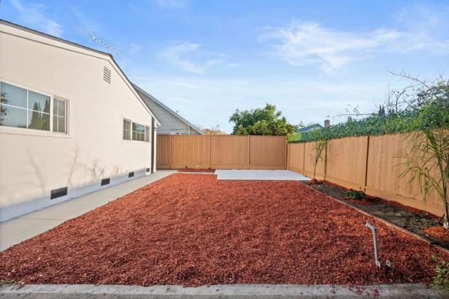 3735 Ruther Place Way, San Jose CA: https://media.crmls.org/mediaz/2a79dec8-7767-40f6-a89c-15cddd66b295.jpg