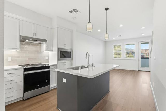 18086 Monterey, Morgan Hill CA: https://media.crmls.org/mediaz/2a7a4a33-a527-48f0-a191-9c81f2da4fe6.jpg