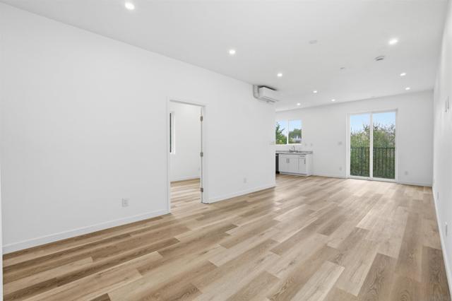 490 Lado De Loma Dr #1-4, Vista CA: https://media.crmls.org/mediaz/2a7b5672-4fa2-4ae4-9f0c-0bd52c4922cd.jpg