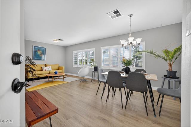 176 Chaucer Lane, Ventura CA: https://media.crmls.org/mediaz/2a7bdb6f-9eb4-4ec8-9560-818098c382d6.jpg