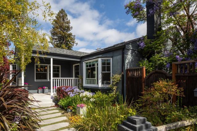 539 Bay Road, Menlo Park CA: https://media.crmls.org/mediaz/2a7be37b-fb71-4406-b4b0-508a8fdac916.jpg