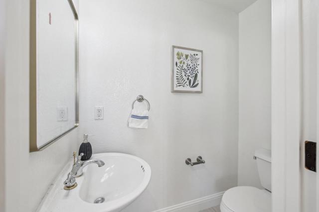 5588 Cedar Garden Court, San Jose CA: https://media.crmls.org/mediaz/2a7dc1ac-1302-4110-b71e-d18b6684f923.jpg