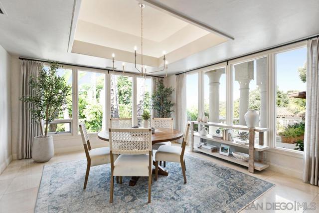 3247 Cerros Redondos, Rancho Santa Fe CA: https://media.crmls.org/mediaz/2a7df488-f728-46a0-aad1-1338e0e87cba.jpg
