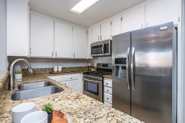 Detail Gallery Image 27 of 44 For 405 Stoney Point Way #96,  Oceanside,  CA 92058 - 2 Beds | 2 Baths