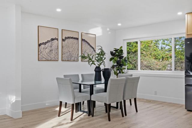 422 Liquidambar Way, Sunnyvale CA: https://media.crmls.org/mediaz/2a80a365-e629-4f68-89db-60a6cb8136f5.jpg