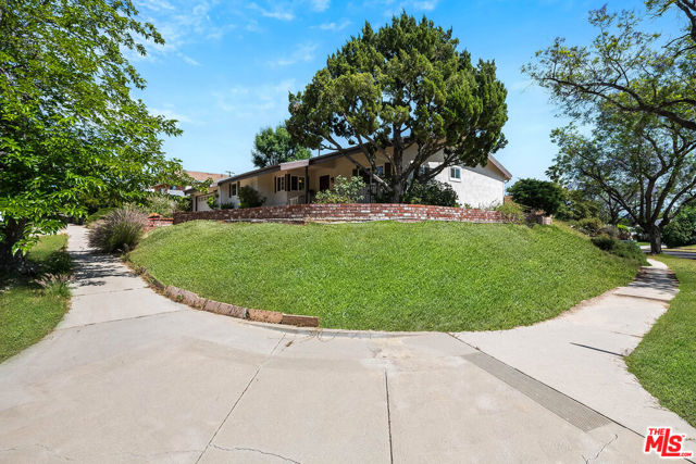 16314 Armstead Street, Granada Hills CA: https://media.crmls.org/mediaz/2a813db4-29ca-4ac2-8cf5-c01d3de2ddab.jpg