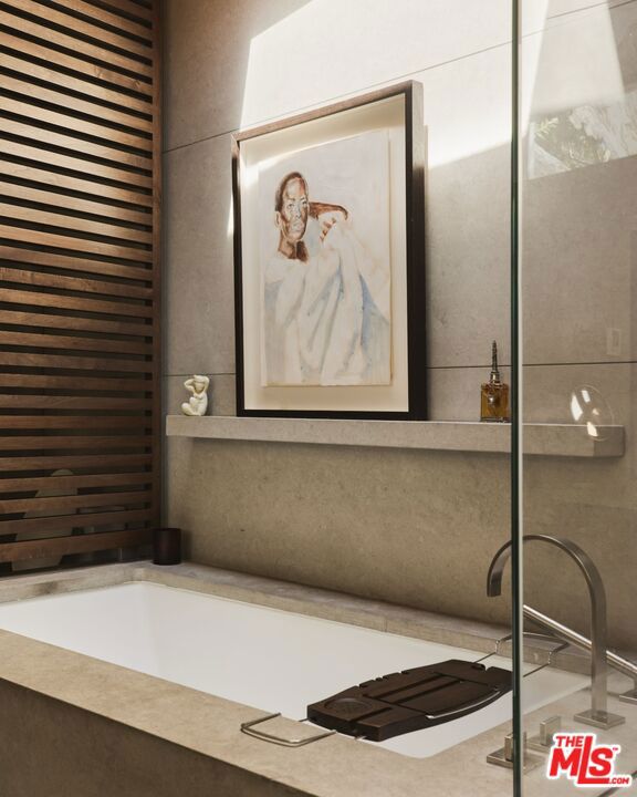 0 Willow Glen Road, Los Angeles CA: https://media.crmls.org/mediaz/2a81af25-fbf3-4ec0-9f61-70dfd987ecd1.jpg