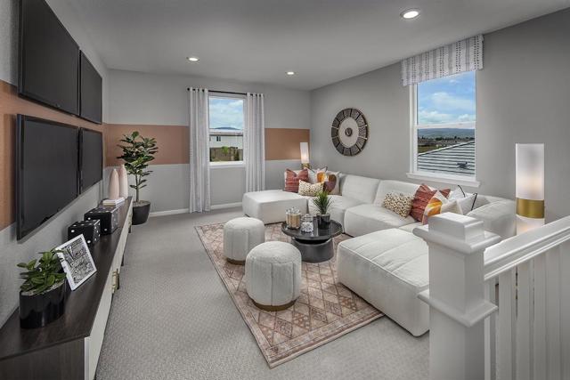 1911 Amaryllis Drive, Hollister CA: https://media.crmls.org/mediaz/2a823801-ac3e-466c-973a-71483bc555b2.jpg