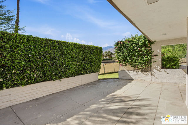2515 N Whitewater Club Drive #A, Palm Springs, CA 92262