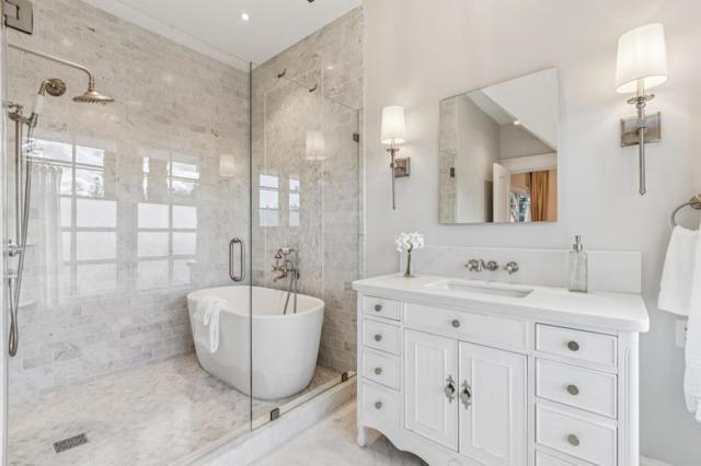 17930 Vineland Avenue, Monte Sereno CA: https://media.crmls.org/mediaz/2a826943-dba4-4ca4-9051-10e5c57ad4db.jpg