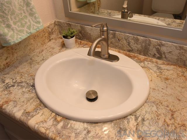 9502 Elm Drive, Descanso CA: https://media.crmls.org/mediaz/2a83166f-21bd-4ce0-933e-dfa8b8f5d2dd.jpg