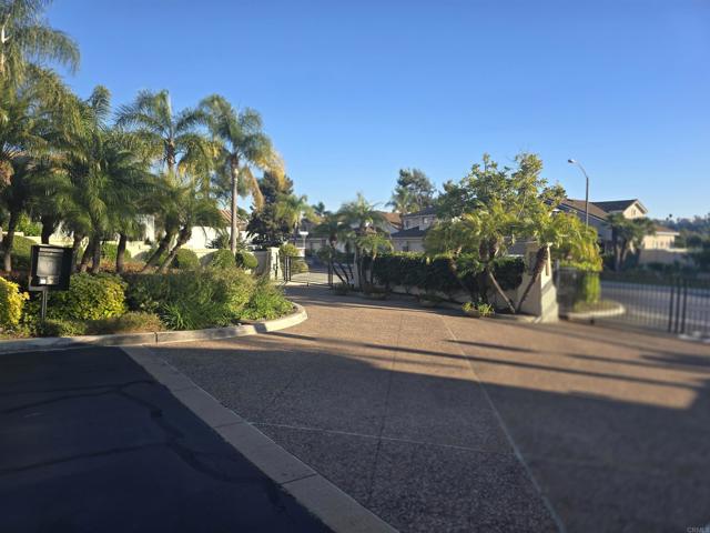 Detail Gallery Image 49 of 66 For 2955 Avendia Valera, Carlsbad,  CA 92009 - 5 Beds | 3 Baths