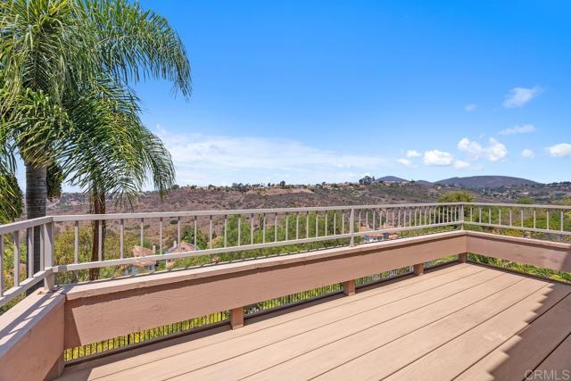 9378 Chabola Road, San Diego CA: https://media.crmls.org/mediaz/2a85ae45-3aea-4bbd-9efc-c009a994bf4e.jpg