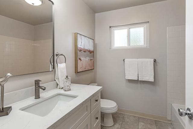 1327 Madera Avenue, Menlo Park CA: https://media.crmls.org/mediaz/2a8658bb-507d-4d14-9d8d-5dd4517b7885.jpg