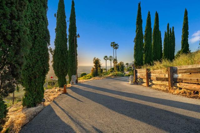 3903 Aborn Road, San Jose CA: https://media.crmls.org/mediaz/2a86be1a-1521-4042-be11-17f697370e99.jpg
