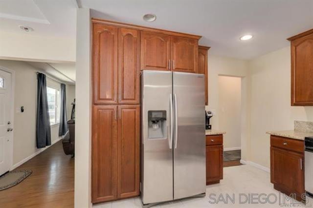 5442 San Onofre Ter, San Diego CA: https://media.crmls.org/mediaz/2a86fdb4-7a04-40b3-996f-3479e55c72e8.jpg