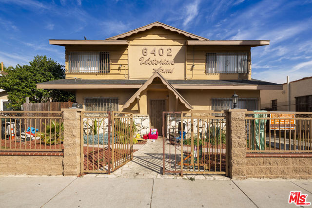Image 2 for 6402 S Victoria Ave, Los Angeles, CA 90043