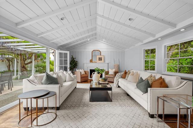 37 Lupin Lane, Atherton CA: https://media.crmls.org/mediaz/2a883ff6-f5ad-4b25-9e7c-366aa8a590d0.jpg