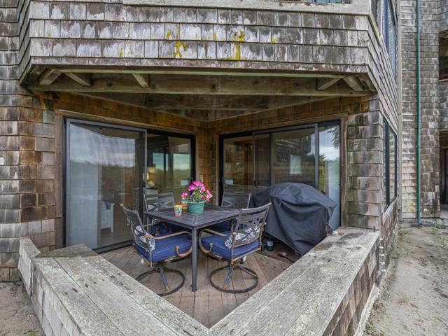 101 Shell Drive, La Selva Beach CA: https://media.crmls.org/mediaz/2a885647-01ad-4580-98b6-b4f58daf6de7.jpg