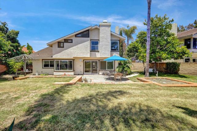1103 Countrywood Ln, Vista CA: https://media.crmls.org/mediaz/2a894930-f5c5-44ea-bfdb-372d0ddf6395.jpg