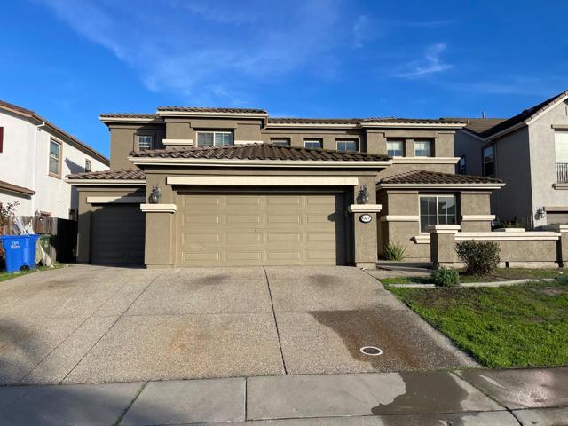 8747 Gessnger Dr, Elk Grove CA: https://media.crmls.org/mediaz/2a89e75e-3eb4-4f1b-8082-729a10595850.jpg