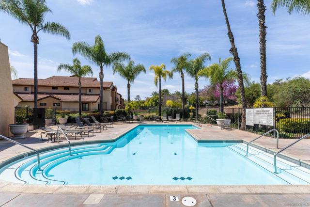 12191 Cuyamaca College Dr E, El Cajon CA: https://media.crmls.org/mediaz/2a8a1f15-1f0b-41ba-82aa-60d6aa04a4d2.jpg