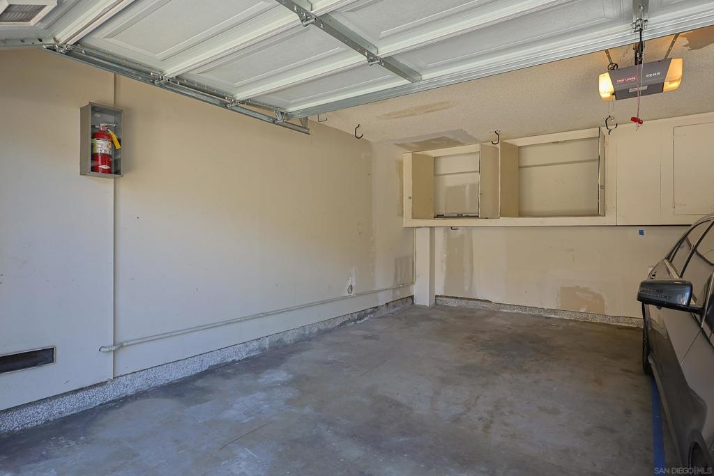 MLS #250032603SD image #35