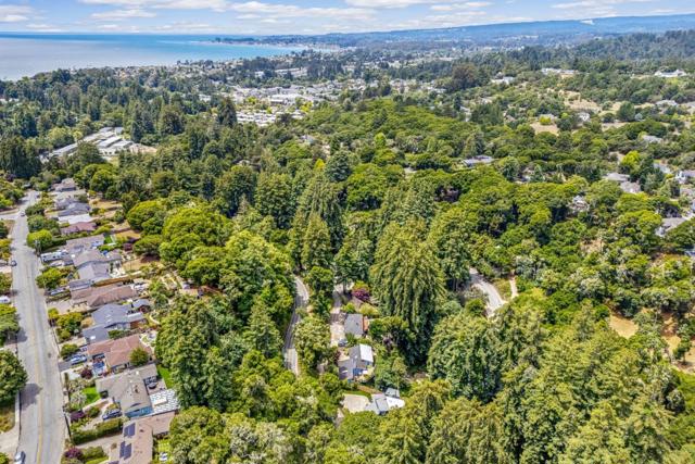 321 Valencia Road, Aptos CA: https://media.crmls.org/mediaz/2a8aa185-5a6e-4fd4-9e1f-20a0f620abbc.jpg