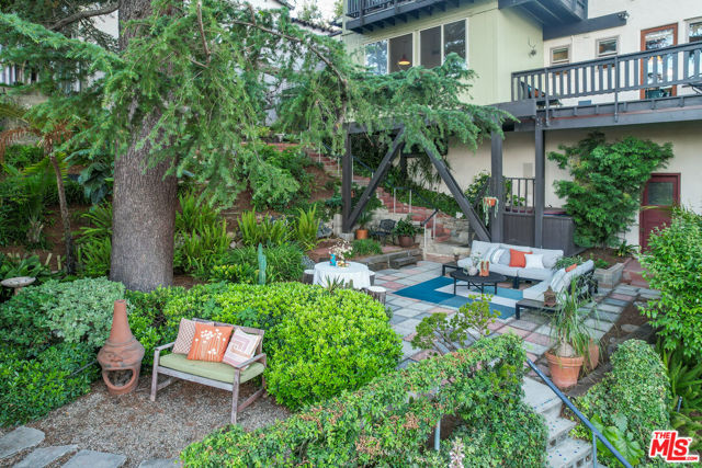 2020 Redcliff Street, Los Angeles CA: https://media.crmls.org/mediaz/2a8b31b0-27c0-4280-8864-0950b0623c7f.jpg
