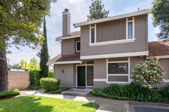 5222 Adalina Court, San Jose CA: https://media.crmls.org/mediaz/2a8b5c62-c5ce-4444-ae92-cc8d47a92ad2.jpg