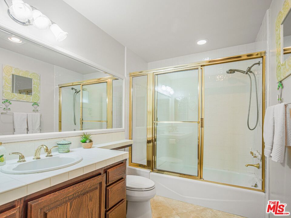 MLS #26853031 image #24