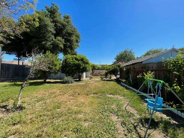 510 Bassett Street, King City CA: https://media.crmls.org/mediaz/2a8df566-0f6c-4055-9409-2ab377b451fb.jpg