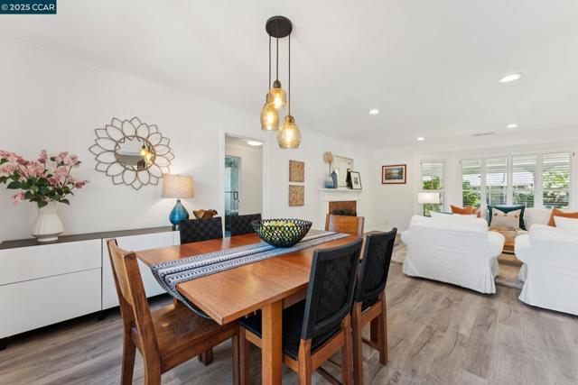 347 Valley View Rd, Pleasant Hill CA: https://media.crmls.org/mediaz/2a8e14a8-2dcb-4325-904d-6c47ffcfb779.jpg