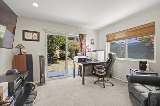 784 Via Arroyo, Ventura CA: https://media.crmls.org/mediaz/2a909709-c98d-44a5-afdf-36b02b89e502.jpg
