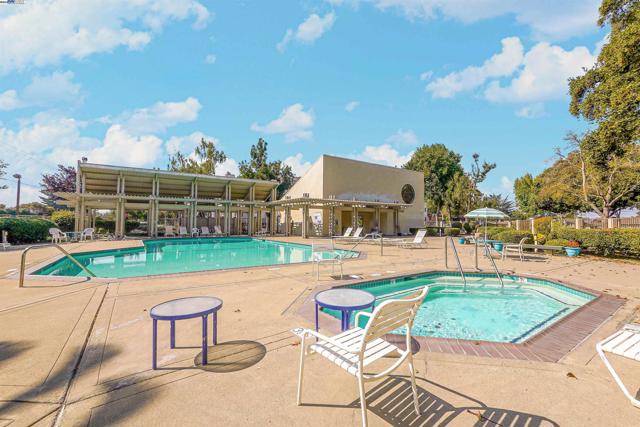 1280 Stanhope Ln, Hayward CA: https://media.crmls.org/mediaz/2a90c218-f716-4a27-8920-72d865c78079.jpg