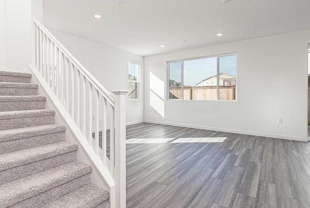 16041 Testarossa Street, Lathrop CA: https://media.crmls.org/mediaz/2a90f355-ae12-437d-bc45-e8ff042d51ae.jpg