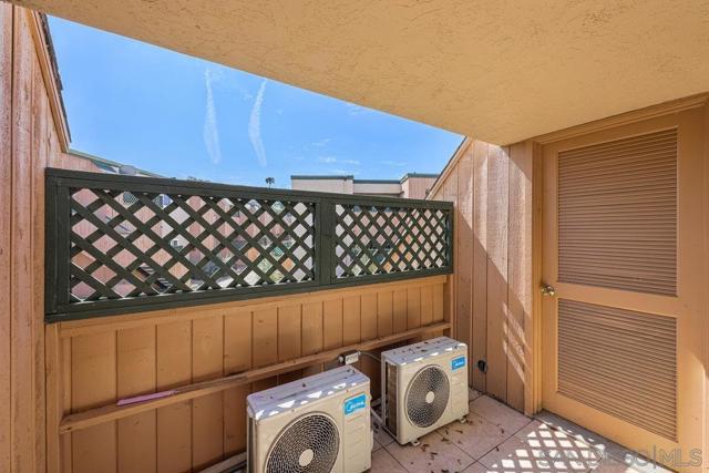 8741 Lake Murray Blvd, UNIT 8, San Diego CA: https://media.crmls.org/mediaz/2a910baa-40de-49d9-ab80-7baacf294510.jpg