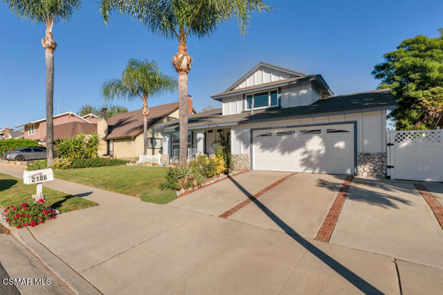 2108 N Brower Street, Simi Valley CA: https://media.crmls.org/mediaz/2a91ddf6-19d4-42db-bad0-4d98b2590d0f.jpg
