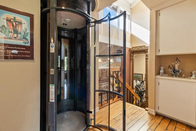 Detail Gallery Image 12 of 31 For 1377 Camino Teresa, Solana Beach,  CA 92075 - 3 Beds | 2/1 Baths